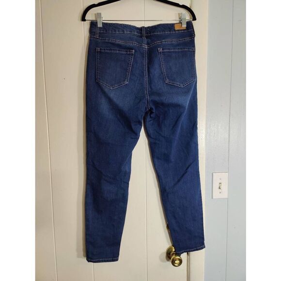 Sofia Vergara Jeans medium wash skinny ankle jeans with gold studs, women's size - Picture 3 of 4